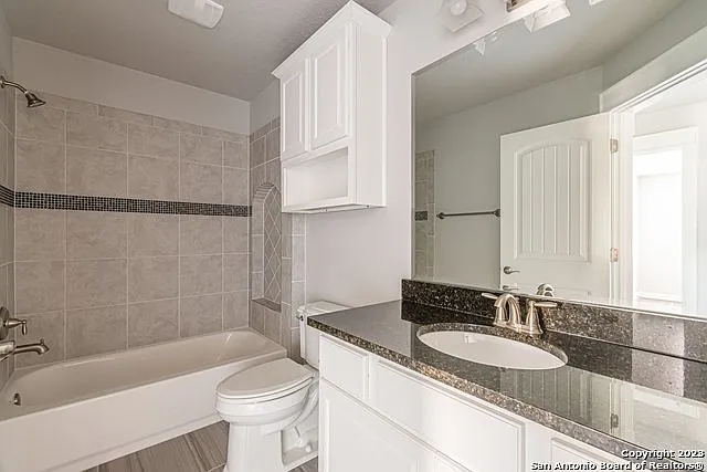 7523 Hays Hl — Photo 58