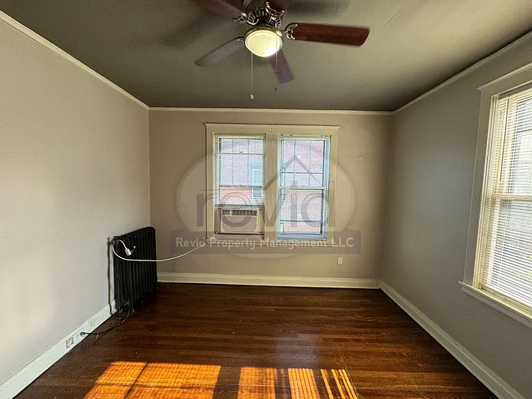 The Broadmoor Apartments — Photo 29