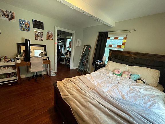 2nd image of 3730 1st Ave S #2