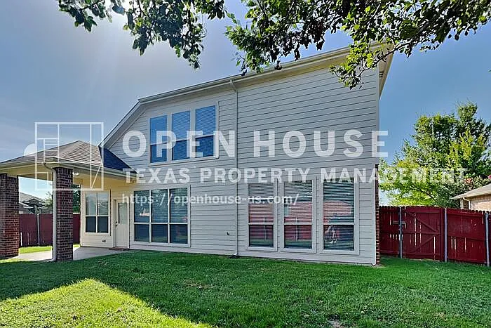 828 Pebblecreek Dr — Photo 25