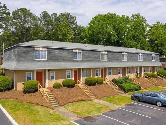 2nd image of 2420 Heaton Dr #2450H