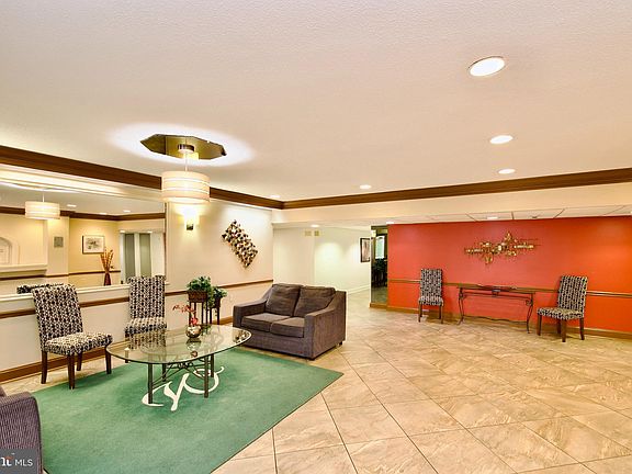 5th image of 5250 Valley Forge Dr APT 801