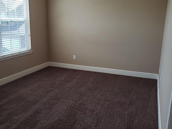 5th image of 3854 NW 94th St