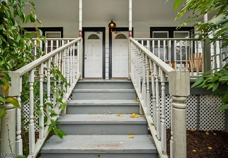 21 Central Ave #1R — Photo 18