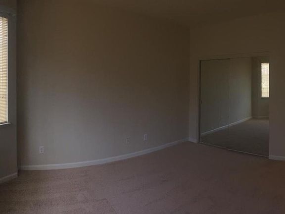 3rd image of 5959 Lake Hennessy Ct