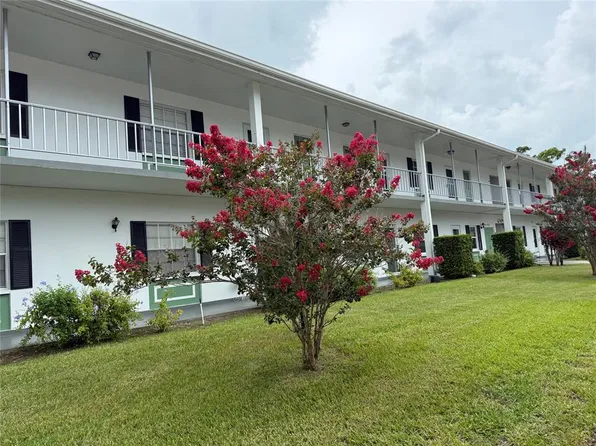 200 Glennes Ln APT 206, Dunedin, FL 34698