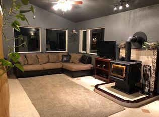 1295 Blackberry Dr, Fairbanks, AK 99712