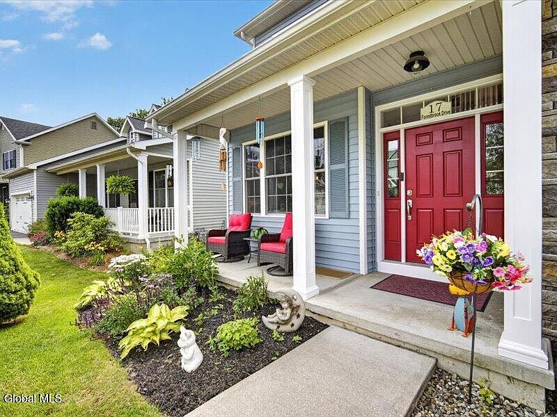 2nd image of 17 Forestbrook Drive
