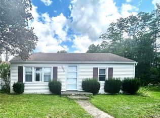 9393 Versailles Rd, Angola, NY 14006