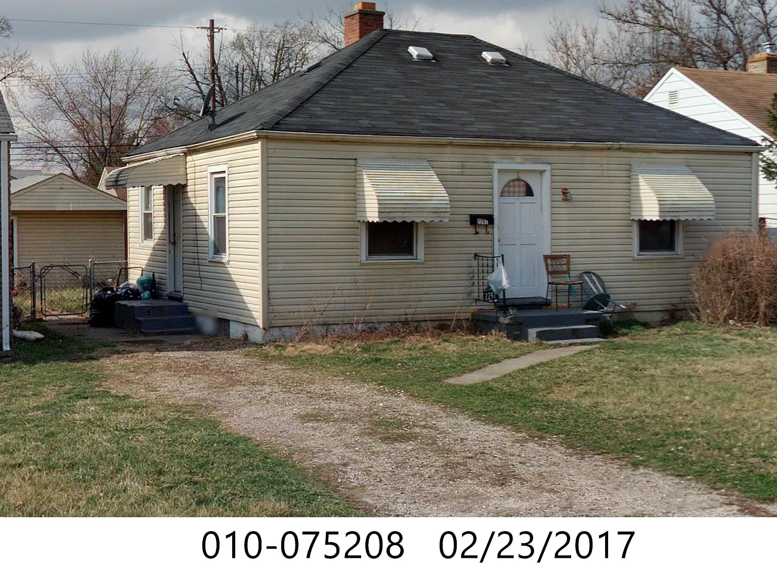 2297 Howey Rd photo 1
