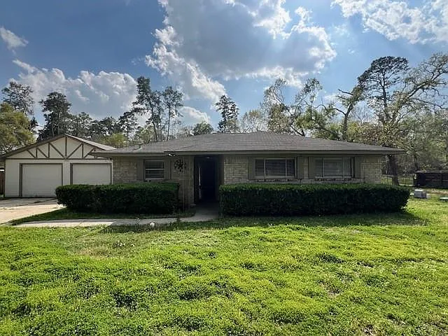 2002 Cherry Laurel Dr