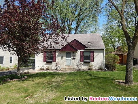 1st image of 303 Van Buren Ave S