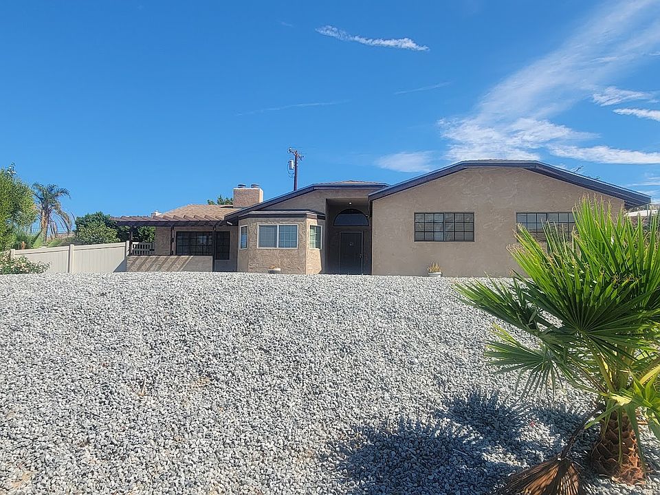 1st image of 66748 12th St