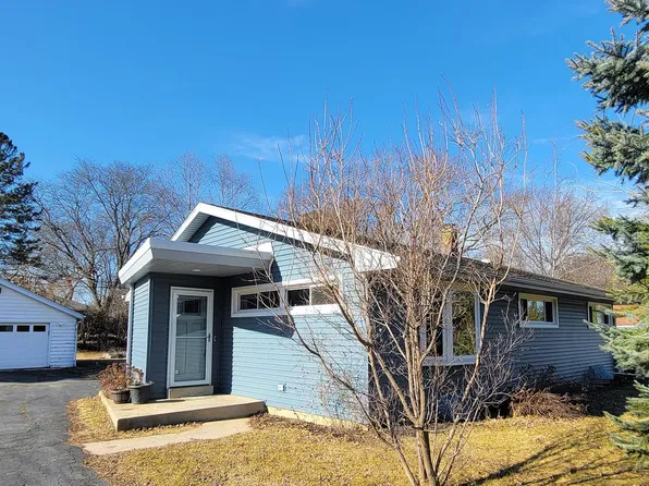 2915 North 124th STREET, Brookfield, WI 53005