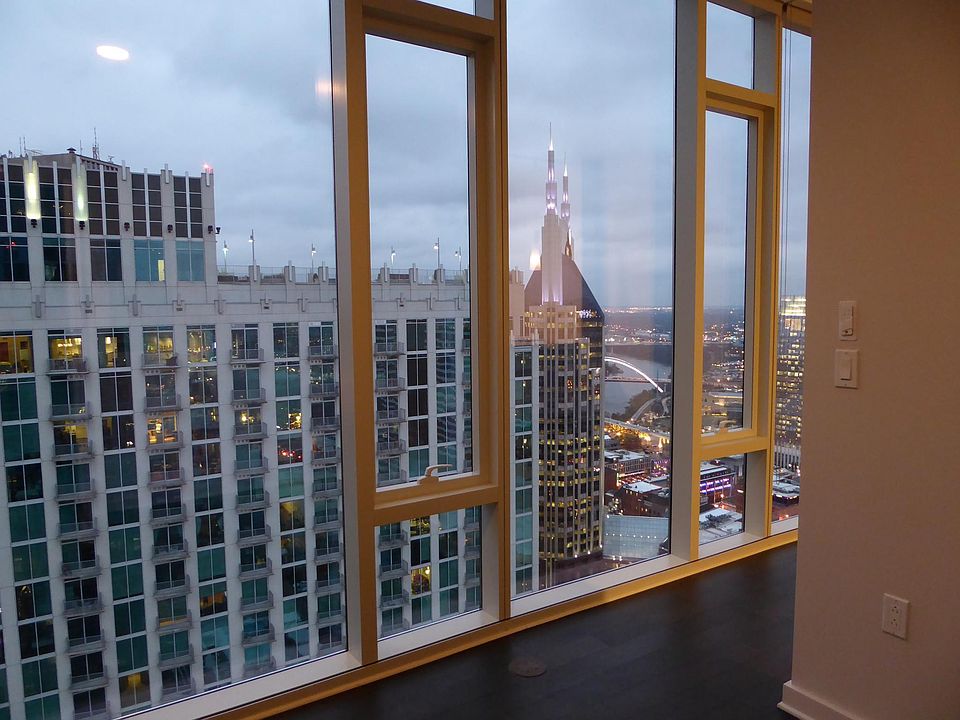 Southeast view over Cumberland River and Lower Broad