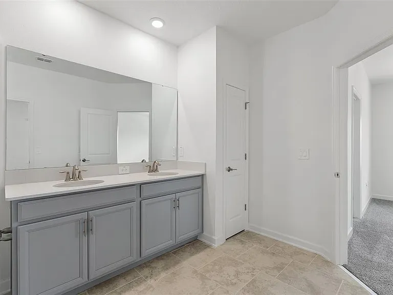 3039 Addison Blvd — Photo 24