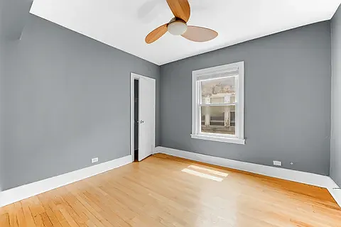 3 bed, 1750 sqft, $2,000 — Photo 2