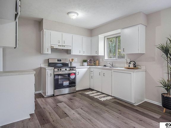 4th image of 6304 N 53rd St