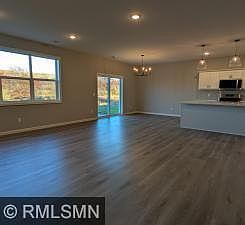 2nd image of 10538 Goodview Ave S