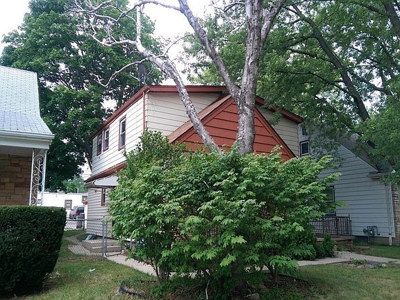 3rd image of 7095 W Beckett Ave