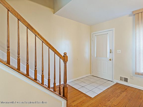 4th image of 1713 Princeton Ave #1000