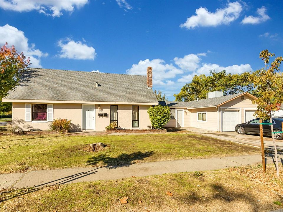 1st image of 4760 69th St