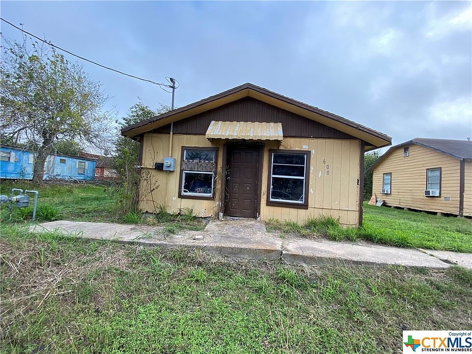 608 S Benavides St, Port Lavaca, TX 77979 Zillow