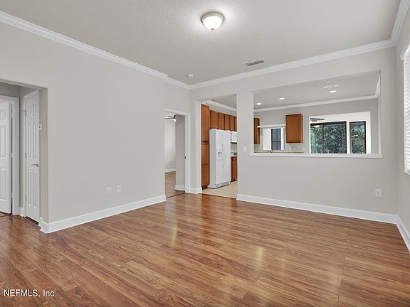 2nd image of 43 Windy Whisper Dr