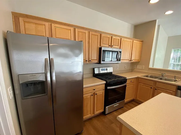 12814 Bullock Greenway Blvd — Photo 10