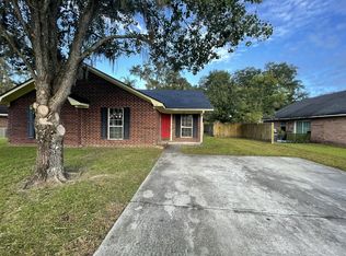 1581 Pendleton Dr, Hinesville, GA 31313