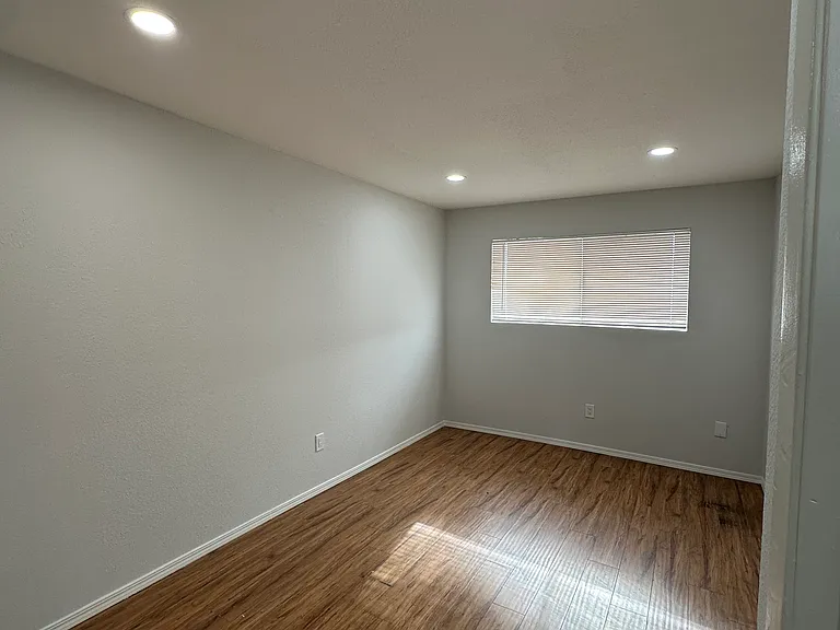 828 Calla Ave #C — Photo 10