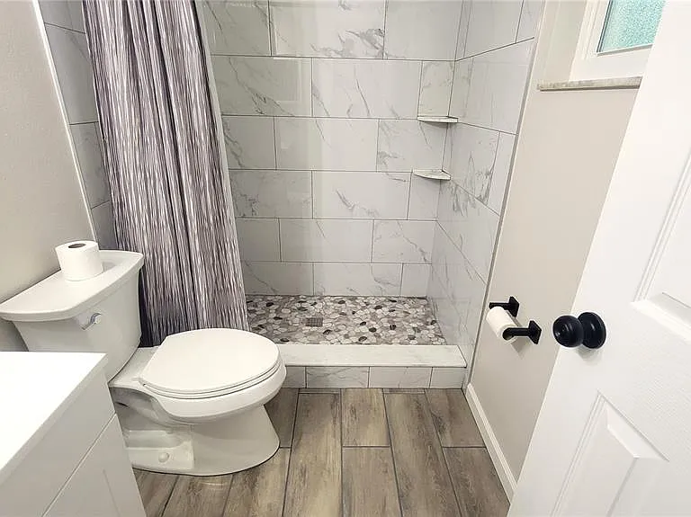 4913 Getner St — Photo 12
