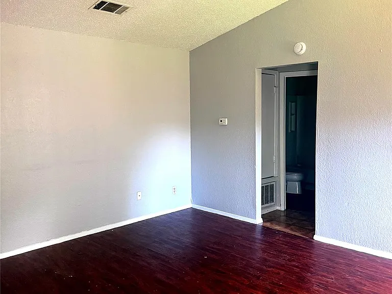 9608 Carson Creek Blvd #B — Photo 16
