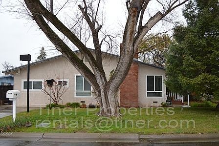 1st image of 4815 Donovan Dr