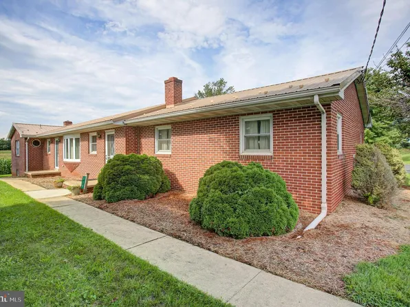 519 Oakville Rd, Shippensburg, PA 17257