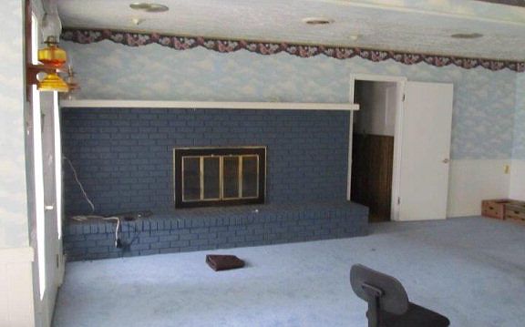 2nd image of 206 N Smith St
