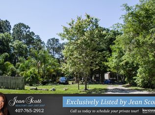 261 Racoon Trl, Geneva, FL 32732