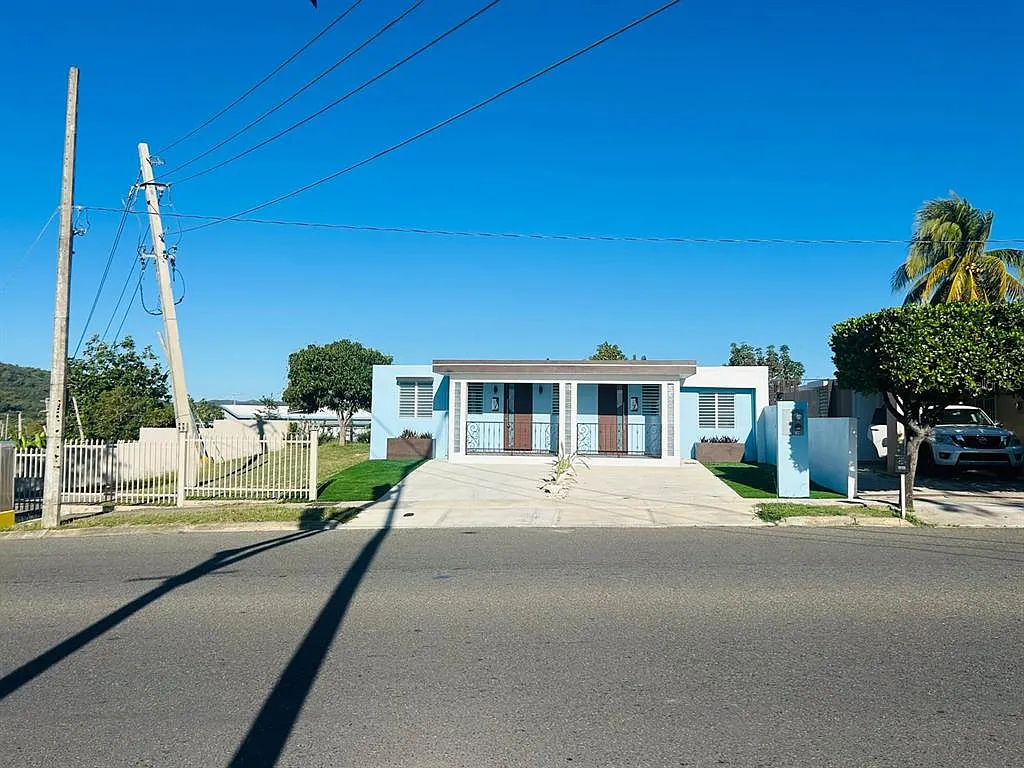 Building Photo - 33A Urb