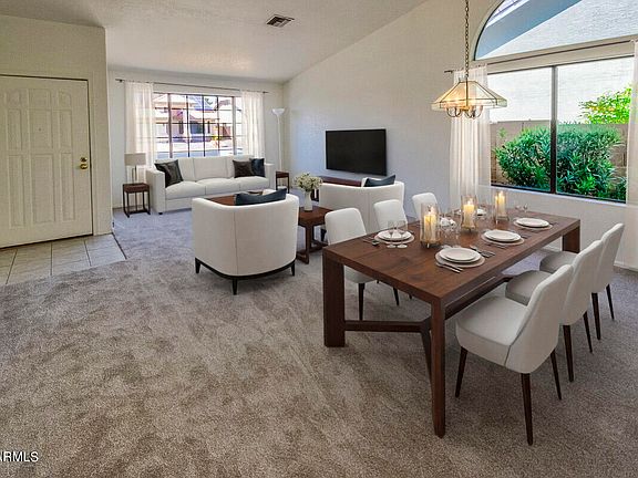 3rd image of 519 W SIERRA MADRE Avenue