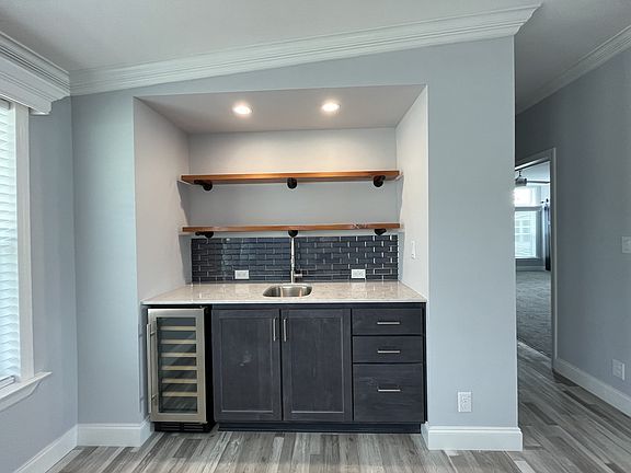 4th image of 2550 Pier Dr #1GX7KA