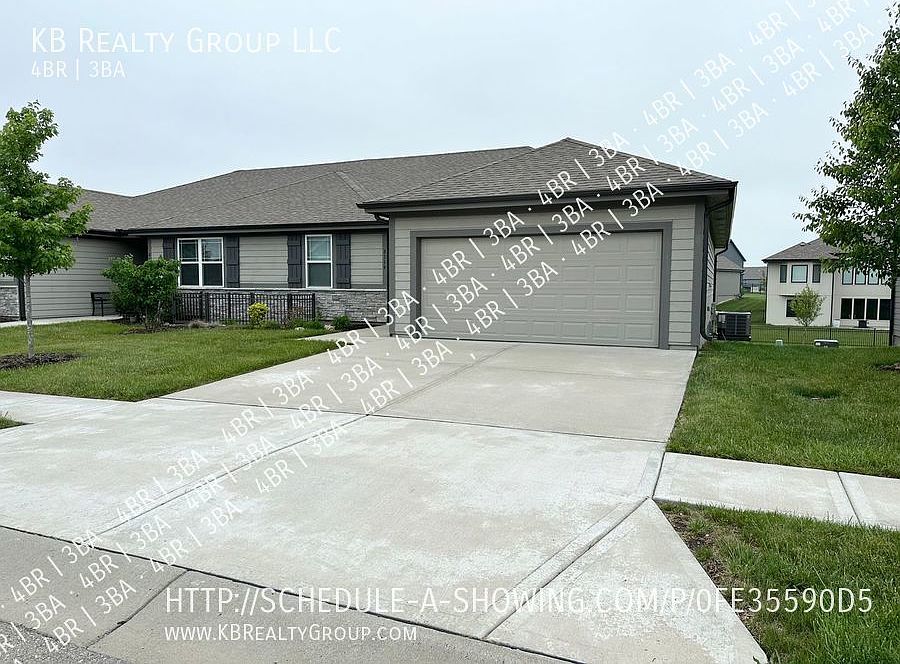 1st image of 8119 SE 6th St