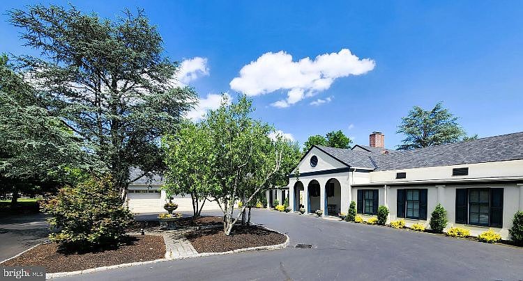 1st image of 1202 Penllyn Blue Bell Pike