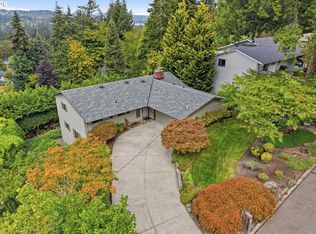 1531 Larch St, Lake Oswego, OR 97034