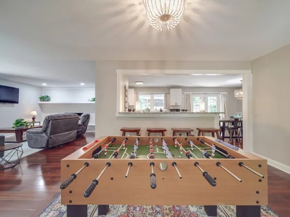 1510 Lynhurst Dr, Gastonia, NC 28054