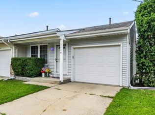 1110 Riverwood Dr, Algonquin, IL 60102