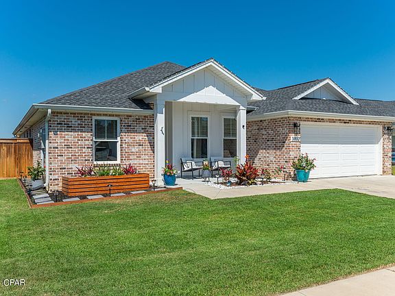 2nd image of 3892 Sandpine Way