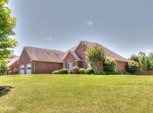 6218 Pettit Ave, Roanoke, VA 24019