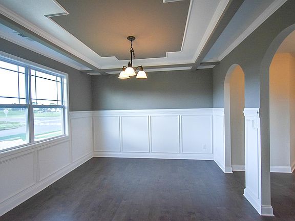 3rd image of 410 Reserve At Oakland