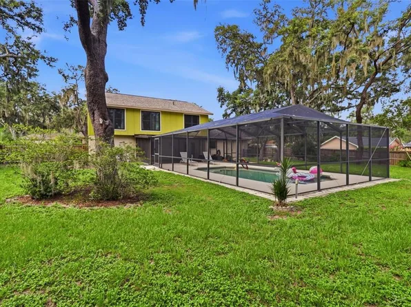 302 BLOOMINGFIELD DRIVE, BRANDON, FL 33511