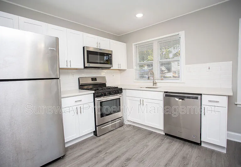 48 Sandstone Ln — Photo 9